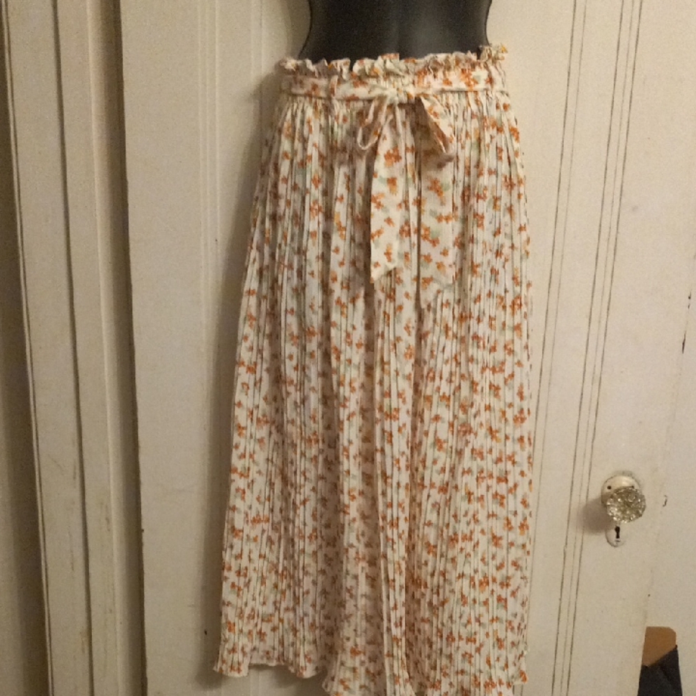 Floral Print Pants